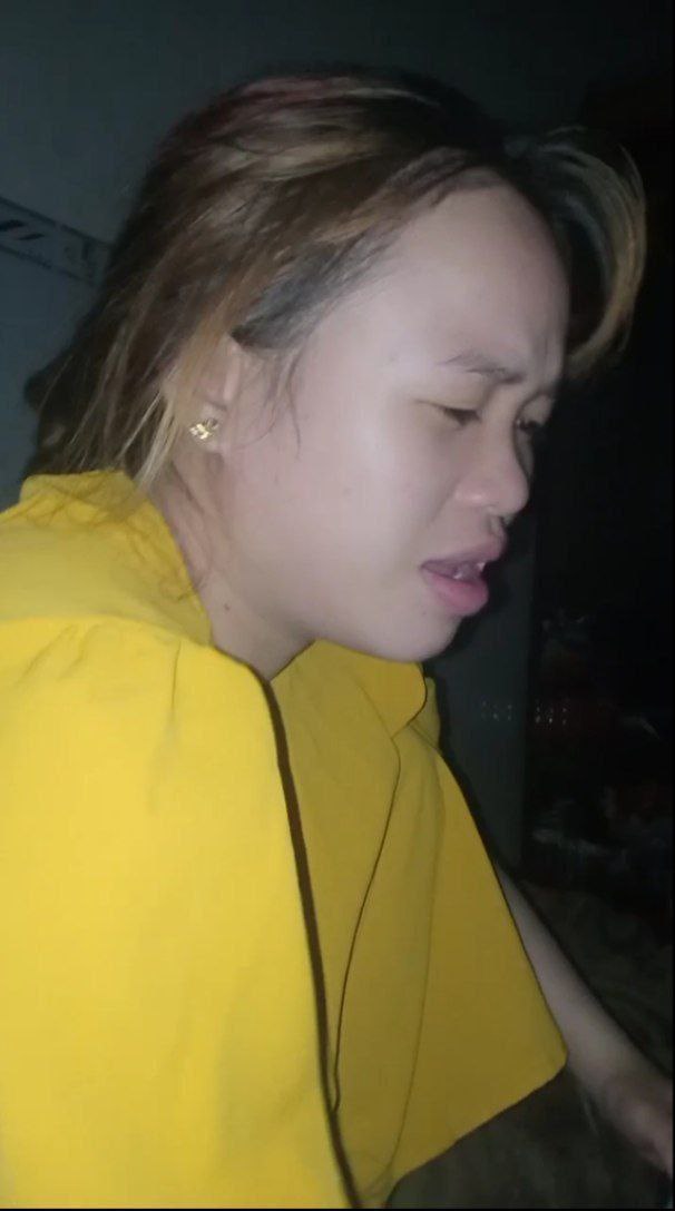 Em hàng xóm thiếu hơi cặc và anh chàng đụ dai
